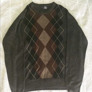 👞 2 Dress sweaters-Argyle sweater bundle
